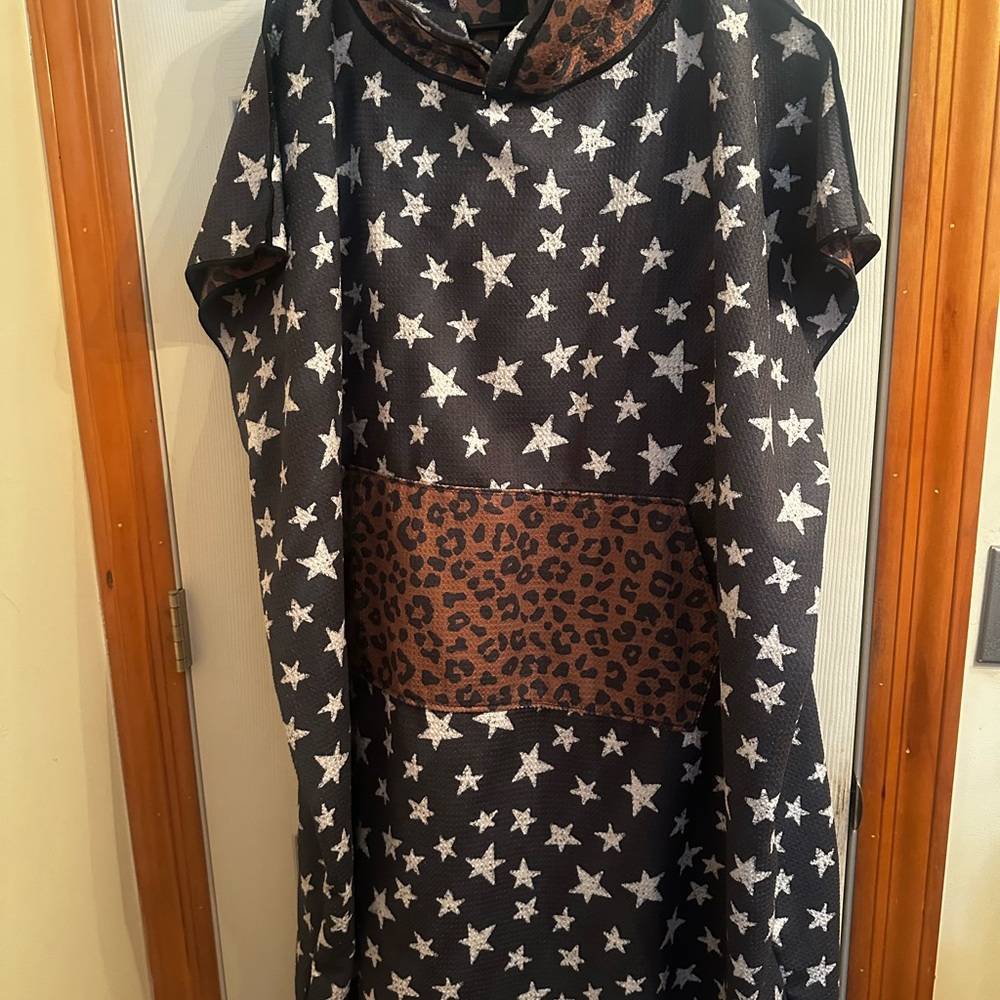Crae hoodie poncho Leopard Print Poncho with Star Pocket REVERSIBLE - Picture 4 of 7